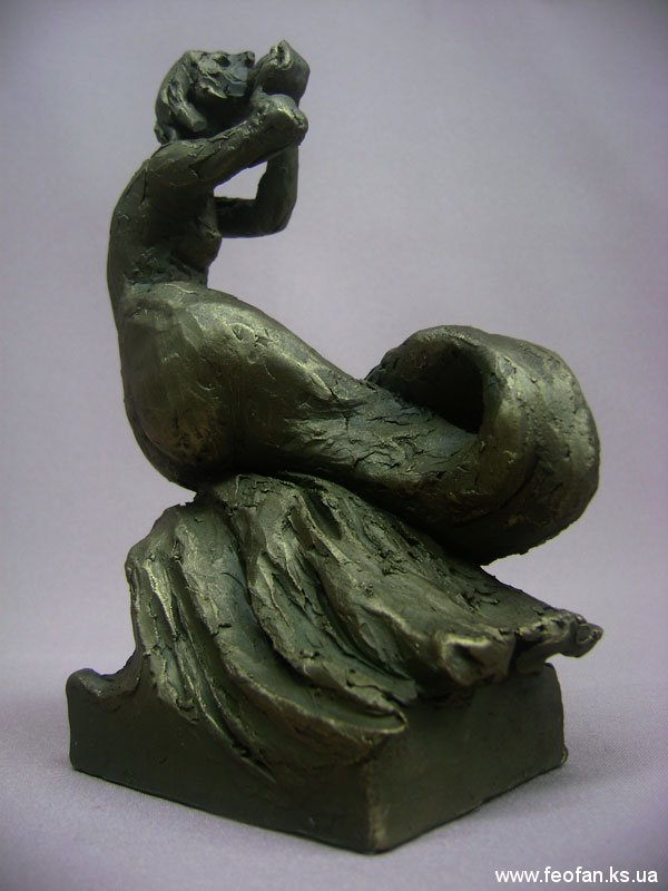Благая Весть. Бронза. Н-18см. 2002г.