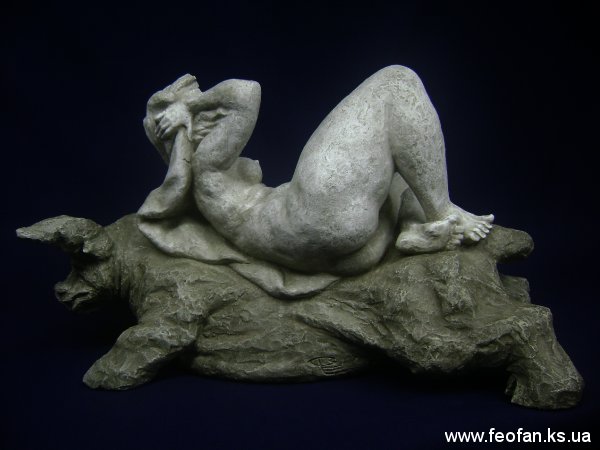 Vendetta. Искусственный камень. Н-27см.х55см.х25см. 2003 г.