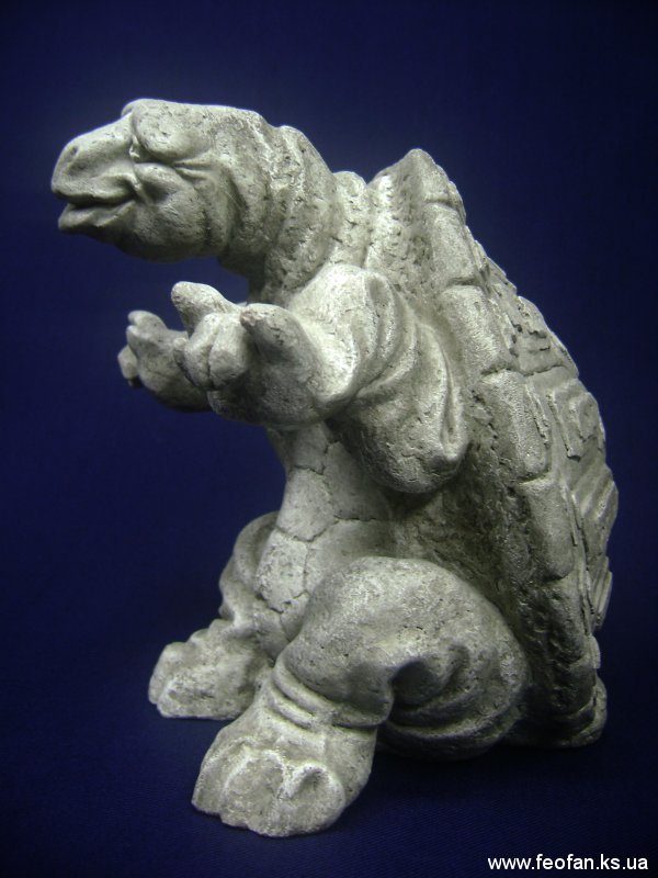 Крутой. Искусственный камень. Н-19см. 2007г.