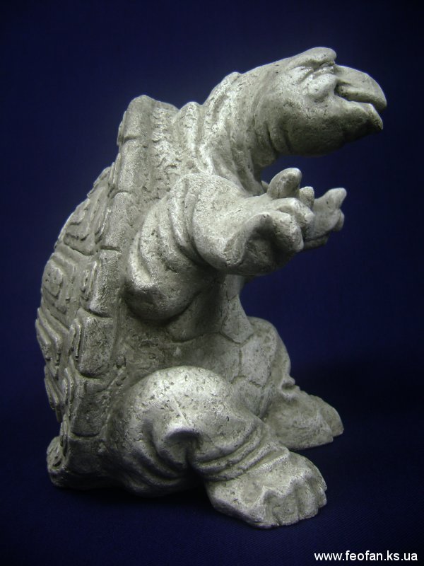 Крутой. Искусственный камень. Н-19см. 2007г.
