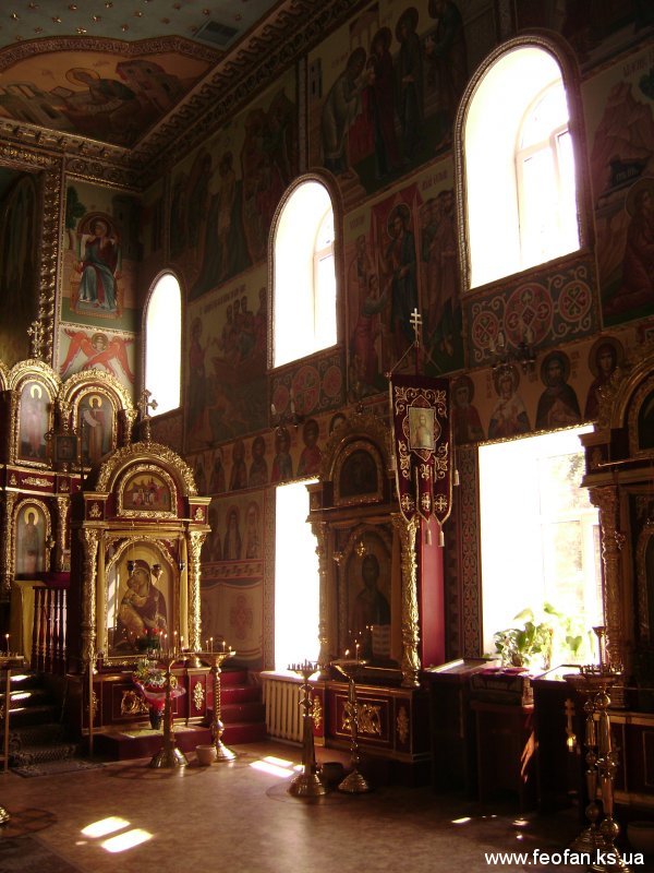 Иконостас и Киоты в интерьере церкви Св.Марии Магдалины. г.Одесса. Н-6м.х12м.